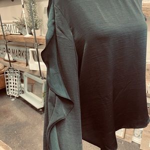 A New Day silky black top Sz Xl